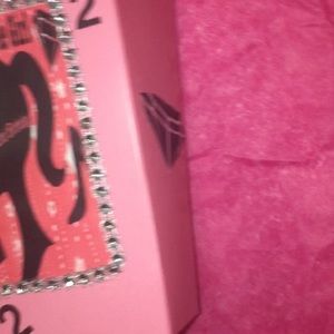 2019 Pink Label African American Birthday Wishes Barbie-NEUF